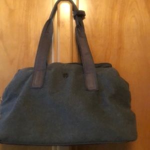 Lululemon gym bag